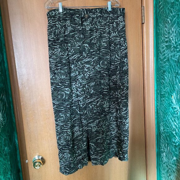 Devonshire Cream Green Swirl Golden Sparkle Pattern Blazer and Skirt AS-IS - Picture 12 of 14